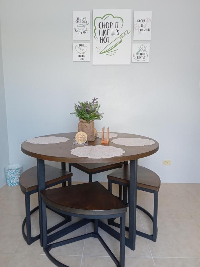 Michand Guest Apartments- Cozy One Or Two Bedroom- 5 Walk Minutes From Airport 10 Mins Drive To Oistins Or Beach Christ Church Ngoại thất bức ảnh